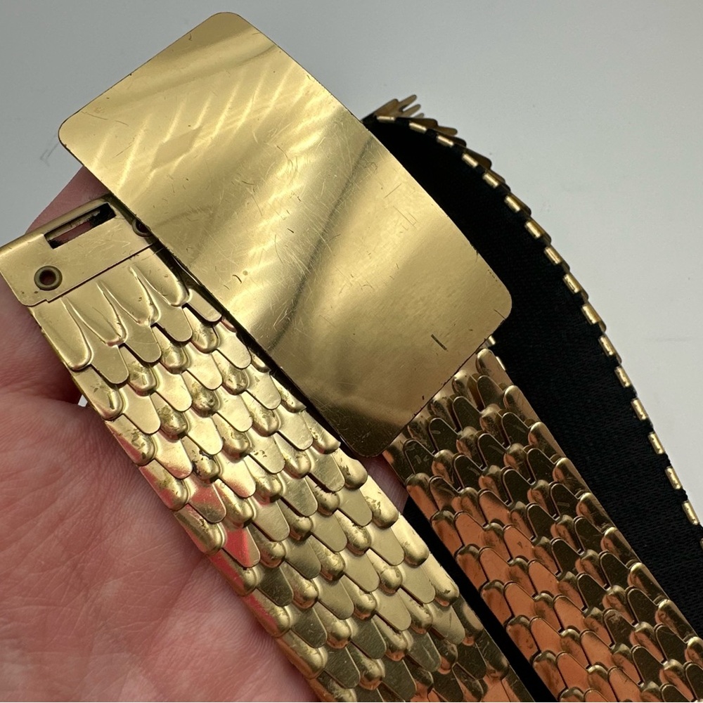 VTG 80s Stretch Gold Waist Cinch Belt OSFM *See Photos for Measurements - Picture 10 of 13